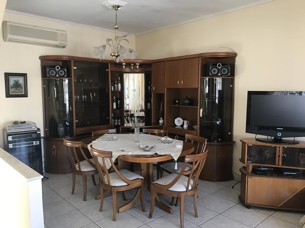 Family House Apartment Kavála ภายนอก รูปภาพ
