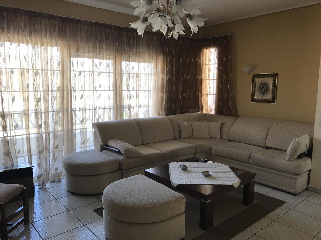 Family House Apartment Kavála ภายนอก รูปภาพ